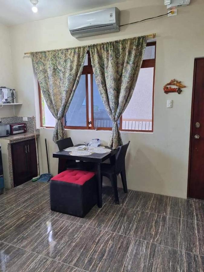 La Casa De Amelia Puerto Baquerizo Moreno